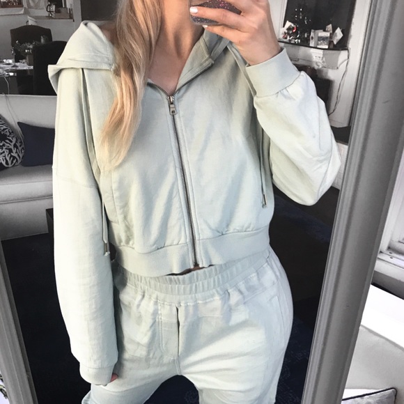 🆕 YOUNG FABULOUS & BROKE ODIN SWEATSHIRT IN MINT! - Picture 7 of 13